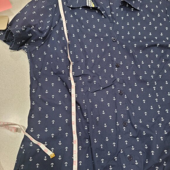 (4 For $20) Basic Edition Blue with Anchors Button Down in XL - Picture 6 of 7
